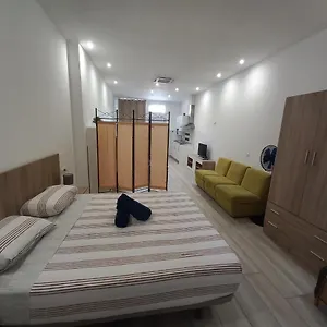 Apartamento Velarde Center, Málaga